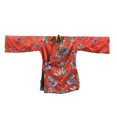 Lot 349 - A Chinese embroidered robe