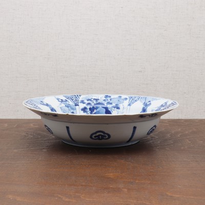Lot 52 - A Chinese blue and white soup bowl