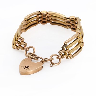 Lot 1419 - A 9ct gold gate link bracelet
