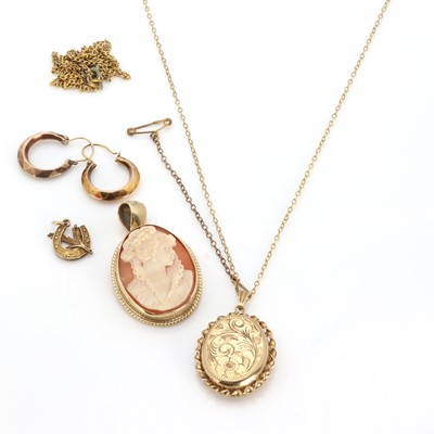 Lot 1279 - A small collection of 9ct gold jewellery