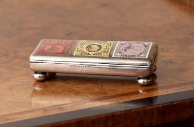 Lot 73 - A silver stamp box