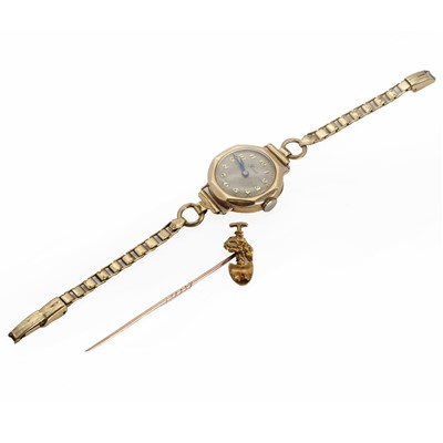 Lot 1450 - A ladies' 9ct gold Reid mechanical bracelet watch