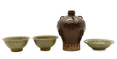 Lot 175 - A group of Chinese celadon pottery