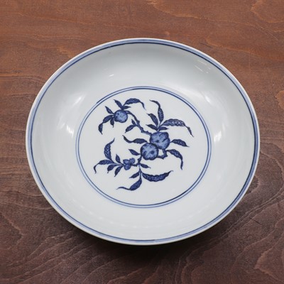 Lot 110 - A Chinese blue and white plate