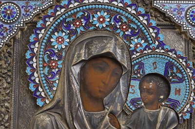 Lot 587 - An icon of the Mother of God