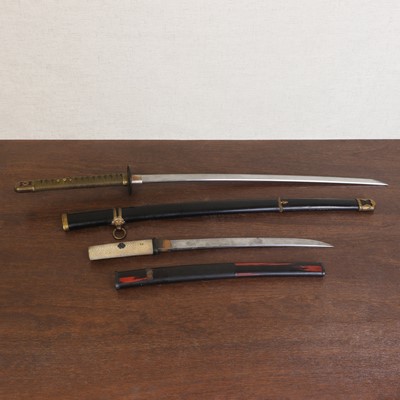 Lot 318 - A Japanese wakizashi
