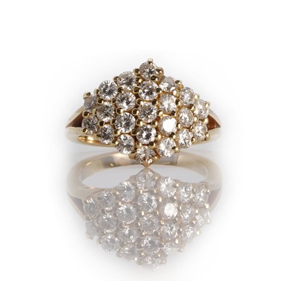 Lot 1048 - A lozenge shaped diamond panel ring