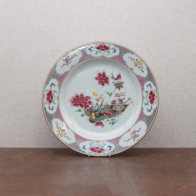 Lot 350 - A Chinese export famille rose plate