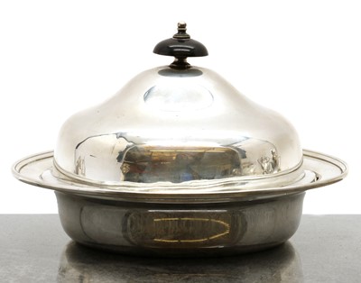 Lot 17 - A silver muffin dish