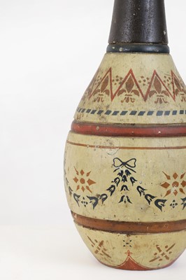 Lot 319 - A pair of painted table lamps