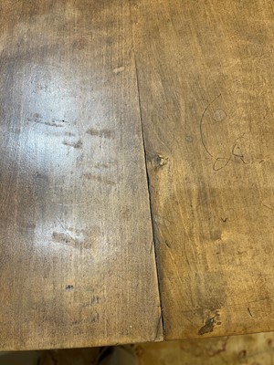 Lot 173 - A fruitwood side table