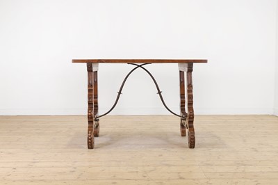 Lot 173 - A fruitwood side table
