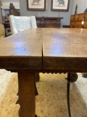 Lot 173 - A fruitwood side table