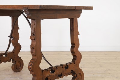 Lot 173 - A fruitwood side table