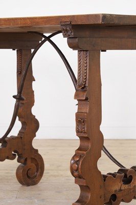 Lot 173 - A fruitwood side table
