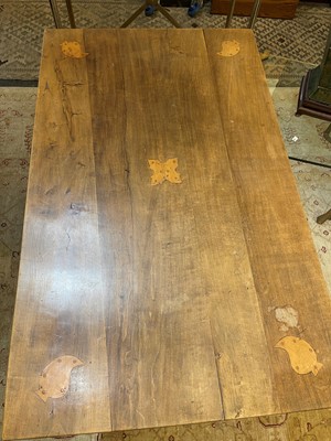 Lot 173 - A fruitwood side table