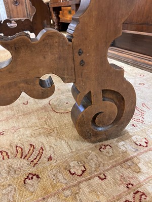 Lot 173 - A fruitwood side table