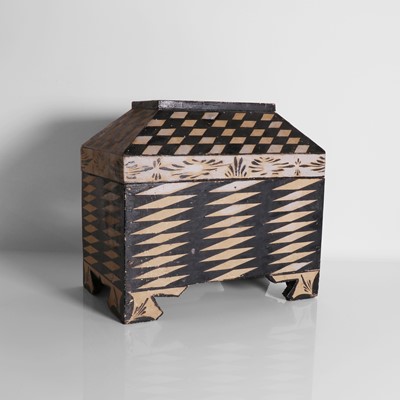 Lot 272 - A folk art painted box