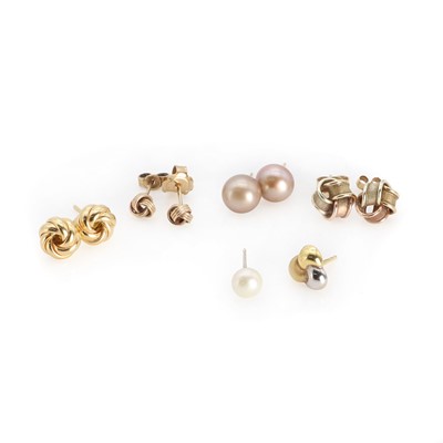 Lot 1317 - A small collection of gold earrings