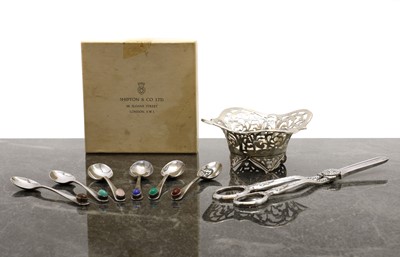 Lot 24 - A silver bon bon dish