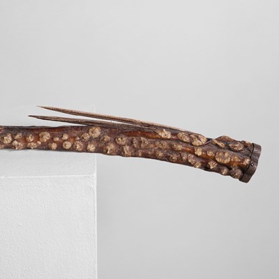 Lot 226 - A silver-mounted manta ray tail