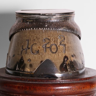 Lot 240 - A horse's-hoof trophy inkwell