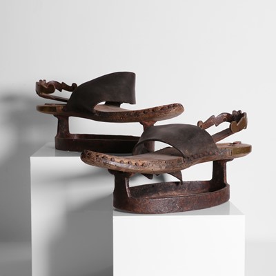 Lot 27 - A pair of pattens or mud shoes
