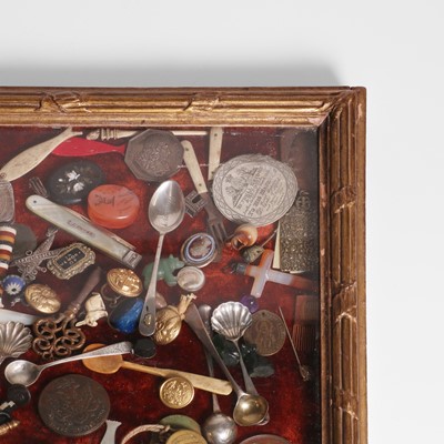 Lot 4 - A 'Cabinet of Curiosities'