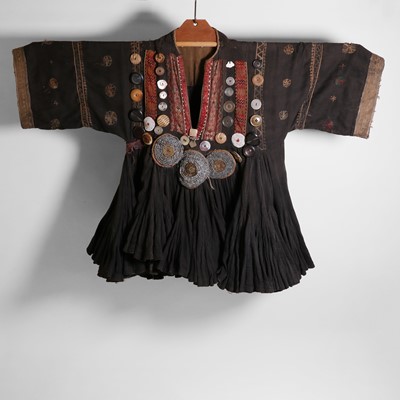 Lot 158 - A Middle Eastern wedding dress