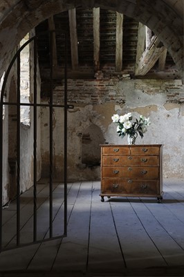 Lot 31 - A George I walnut chest of drawers