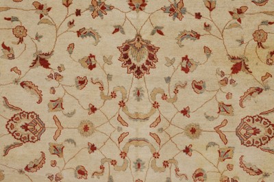 Lot 524 - A wool carpet of Sultanabad design