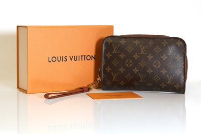 Lot 333 - A Louis Vuitton monogrammed canvas His or Hers Orsay clutch bag