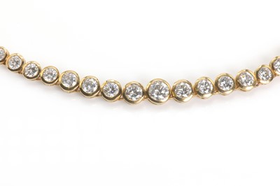 Lot 92 - A graduated diamond rivière necklace