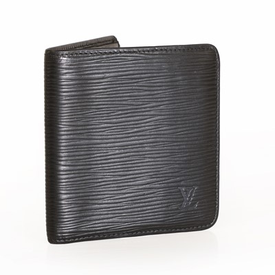Lot 1557 - A Louis Vuitton black epi leather wallet