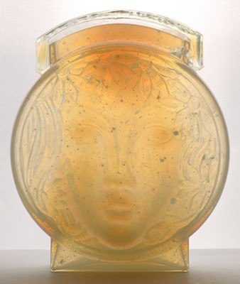 Lot 121 - A Maurice Model opalescent glass vase and cover