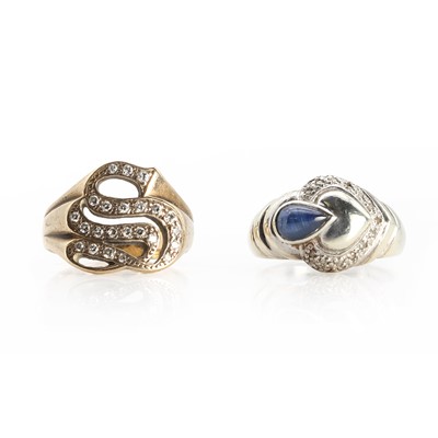 Lot 1249 - Two gold rings