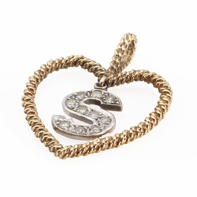 Lot 1101 - A 9ct gold diamond initial 'S' heart pendant
