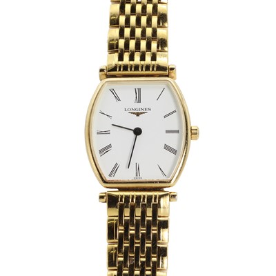 Lot 1458 - A ladies' Longines La Grande Classique quartz bracelet watch