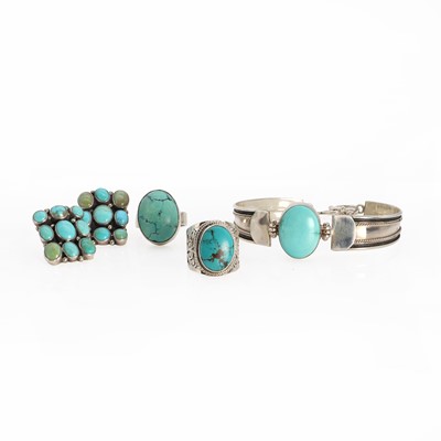 Lot 1352 - A collection of silver turquoise and dyed howlite jewellery