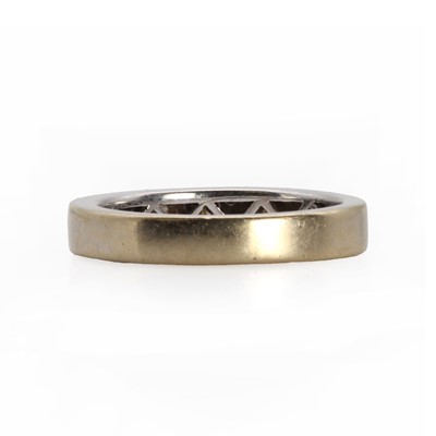 Lot 1106 - An 18ct white gold five stone diamond band ring