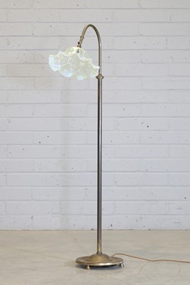 Lot 84 - A straw opalescent glass standard lamp
