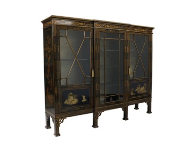 Lot 366 - An Edwardian painted breakfront cabinet