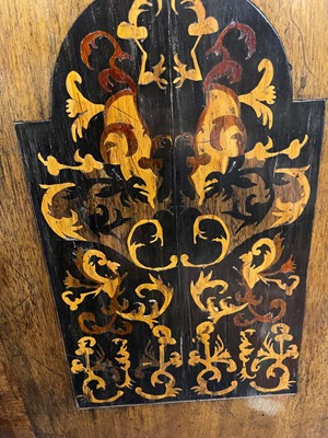 Lot 94 - A William & Mary walnut and marquetry chest of drawers