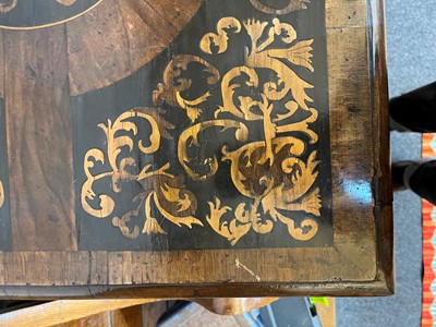 Lot 94 - A William & Mary walnut and marquetry chest of drawers