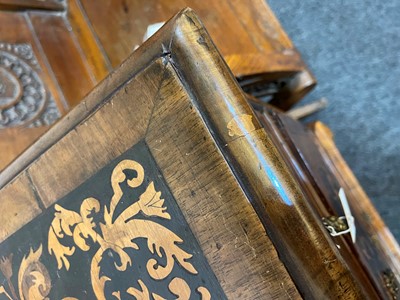 Lot 94 - A William & Mary walnut and marquetry chest of drawers