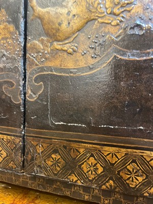 Lot 478 - A Nanban export black-lacquered cabinet