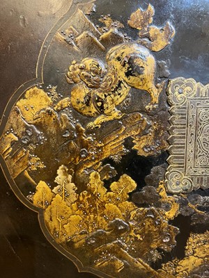 Lot 478 - A Nanban export black-lacquered cabinet