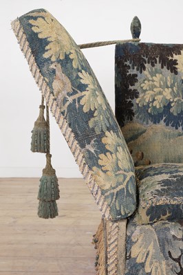 Lot 477 - A two-seater ‘Knole’ sofa
