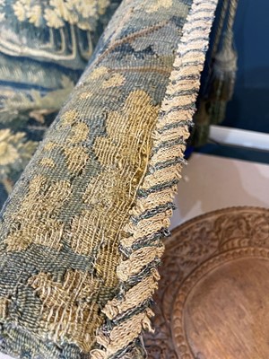 Lot 477 - A two-seater ‘Knole’ sofa