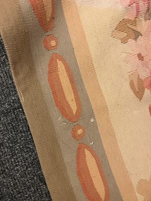 Lot 482 - A flat-weave carpet of Aubusson design